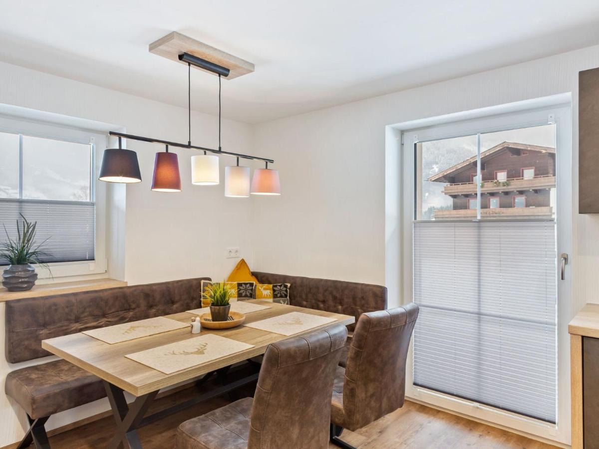 Apartment In Neukirchen Am Gro Venediger Валд им Пинцгау Екстериор снимка